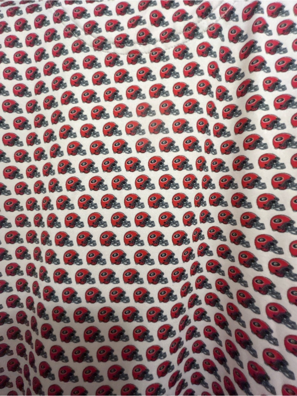 Men's Short-Sleeve Polo in Red Pattern on White - Picture 3 of 4
